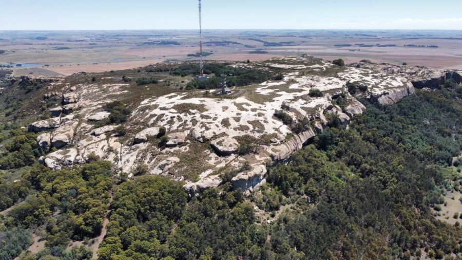 8 Bedroom Property for Sale in Bethlehem Rural Free State